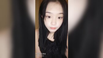 青少年女孩轮奸和体内射精
