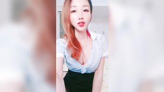 黑丝袜的硬他妈的饥渴女人