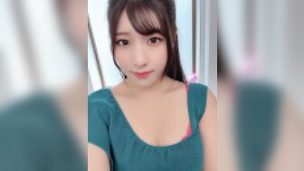FC2PPV2900084 丰满的已婚妻子用手工作和口交让他暨