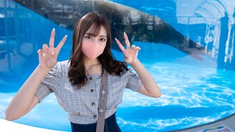 FC2PPV2935379 双中出美丽的女人沉迷于性