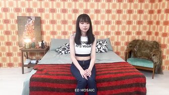 可爱的大学生与四个肌肉男乱搞[1]
