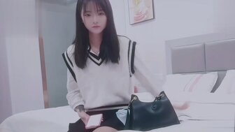他妈的纯洁天真的少女害羞得不敢大声闭嘴