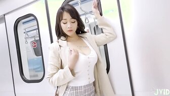 GDCM013 拖尾压插双马尾女孩