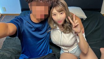 FC2PPV3124321 金发女孩被金钱诱惑并获得潮吹高潮[第1部分]