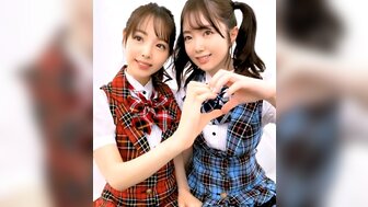 300NTK784 与两个漂亮大学生三人行，他们一起高潮