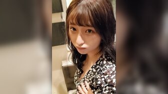 FC2PPV1761875 无法拒绝丰满可爱的青少年女孩乞求性