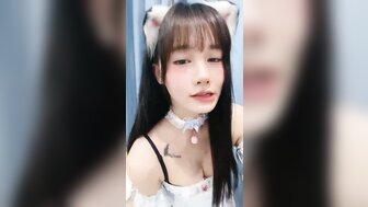 天真可爱的女孩被男朋友操了