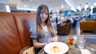 FC2PPV3156854 与皮肤白皙的辣妹中出两次